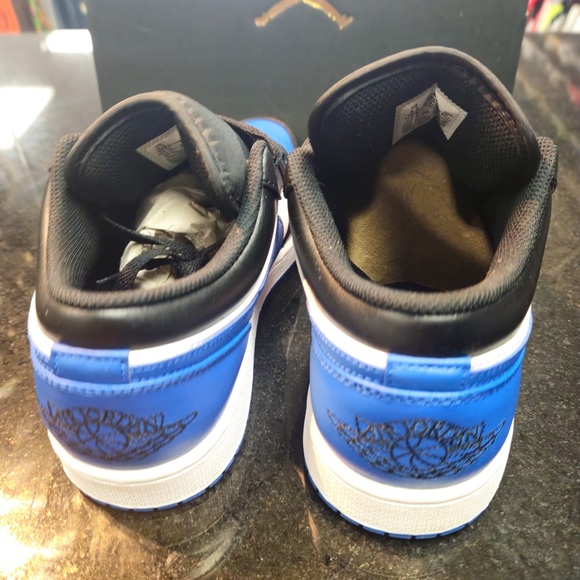 AIR JORDAN 1 RETRO LOW ROYAL TOE sz 9.5 - Picture 6 of 12